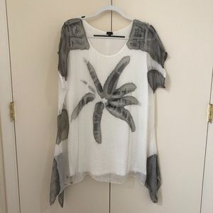 NWT Shana Watercolor Asymmetrical Top - Size XL